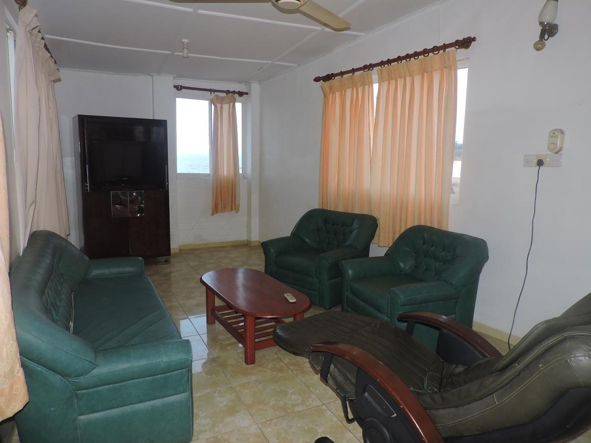 Green Park Beach Hotel Trincomalee Exterior foto