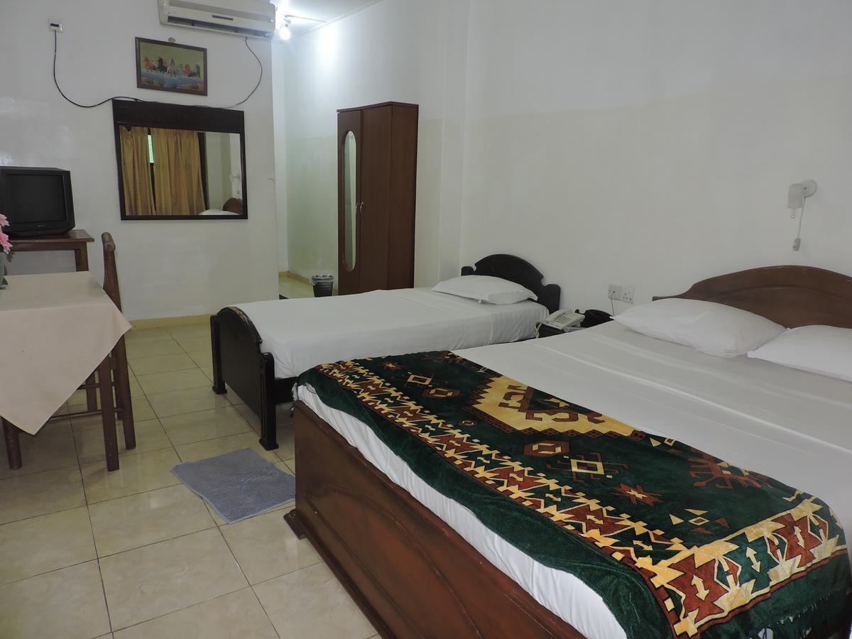 Green Park Beach Hotel Trincomalee Exterior foto