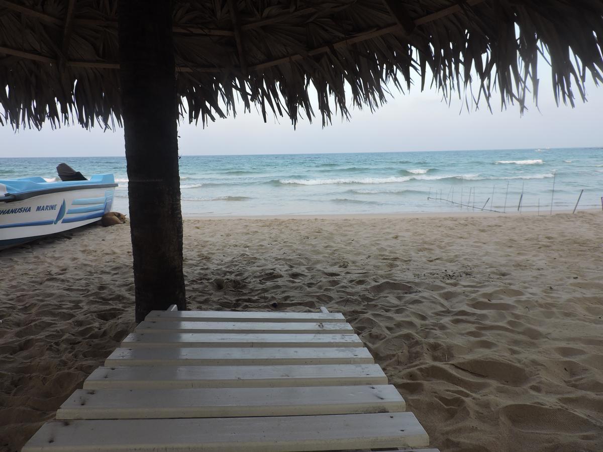 Green Park Beach Hotel Trincomalee Exterior foto