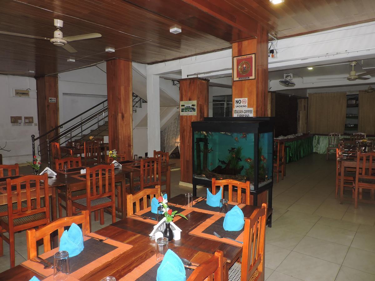 Green Park Beach Hotel Trincomalee Exterior foto