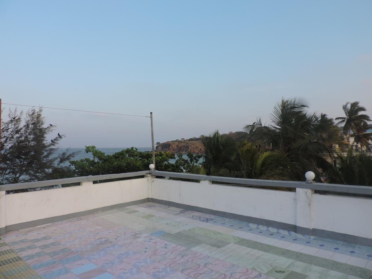Green Park Beach Hotel Trincomalee Exterior foto
