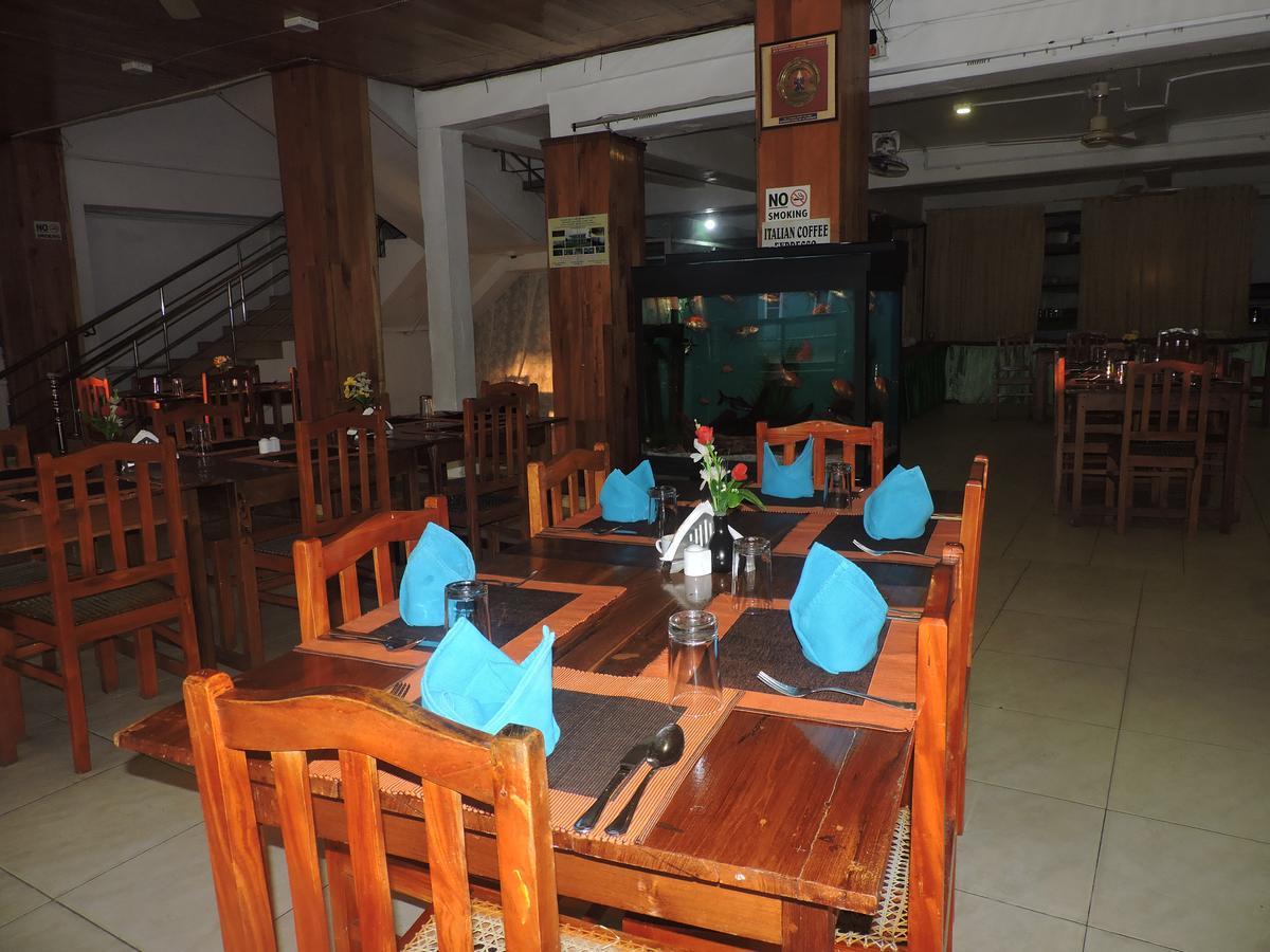 Green Park Beach Hotel Trincomalee Exterior foto