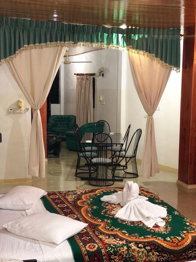 Green Park Beach Hotel Trincomalee Exterior foto
